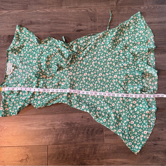 Pink Martini Dress green petite floral print ruffle sleeves faux wrap style - Picture 9 of 12